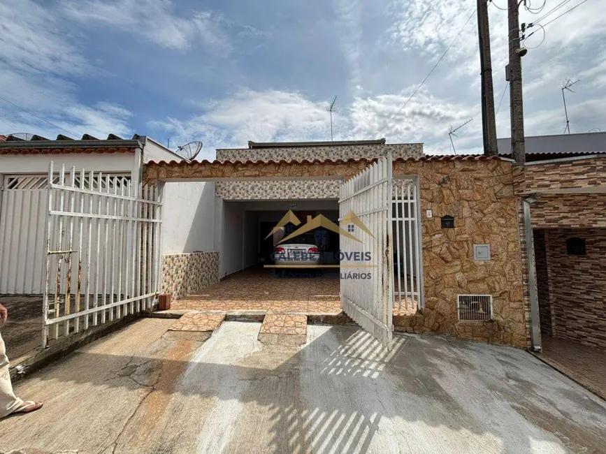 Foto 2 de Sobrado com 3 quartos à venda, 156m2 em Village Engenheiro Campos, Tatui - SP