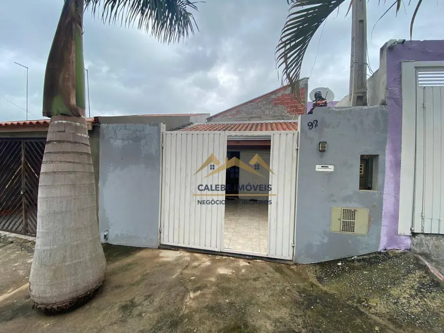 Foto 1 de Casa com 1 quarto à venda, 125m2 em Parque São Rafael, Tatui - SP