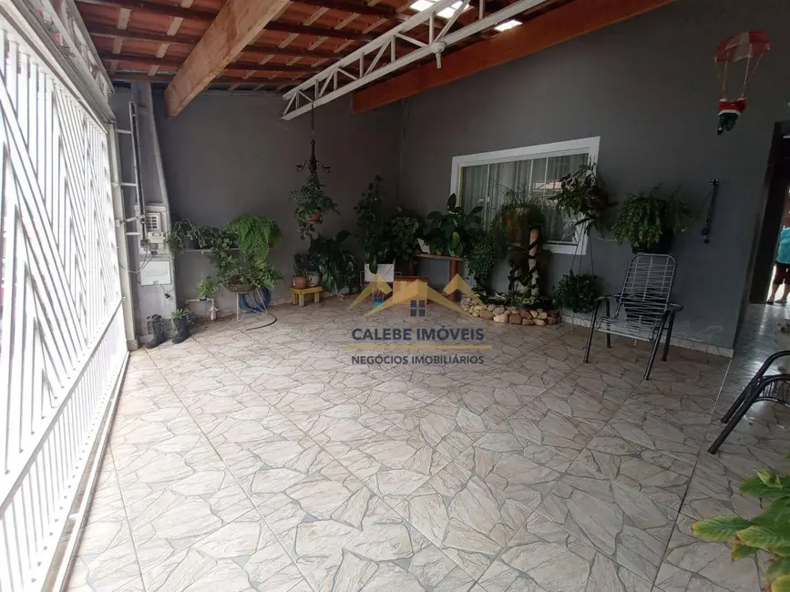 Foto 2 de Casa com 2 quartos à venda, 158m2 em Residencial São Conrado, Tatui - SP