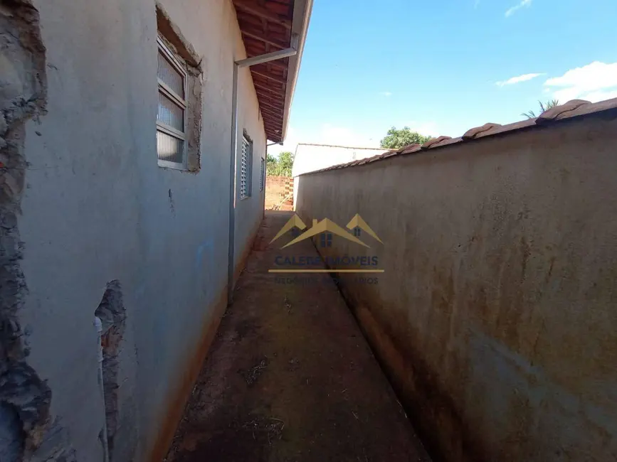 Foto 8 de Casa com 2 quartos à venda, 250m2 em Residencial Astória, Tatui - SP