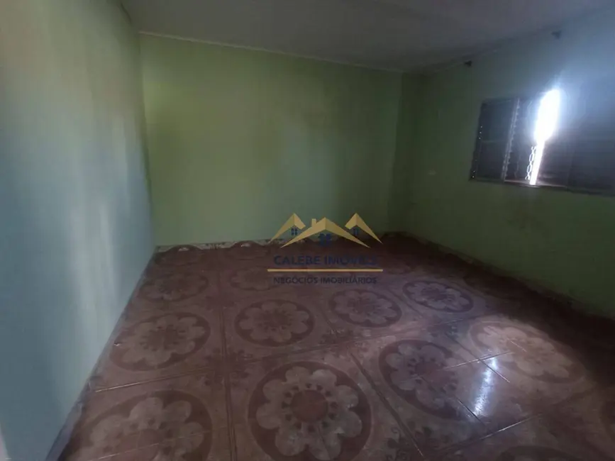 Foto 4 de Casa com 2 quartos à venda, 250m2 em Residencial Astória, Tatui - SP