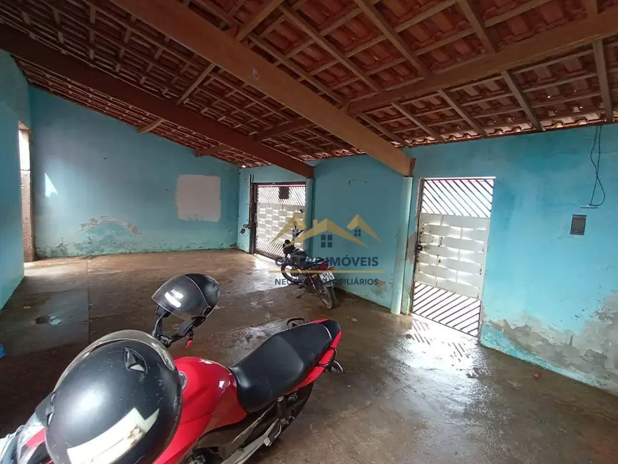 Foto 2 de Casa com 4 quartos à venda, 250m2 em Tanquinho, Tatui - SP