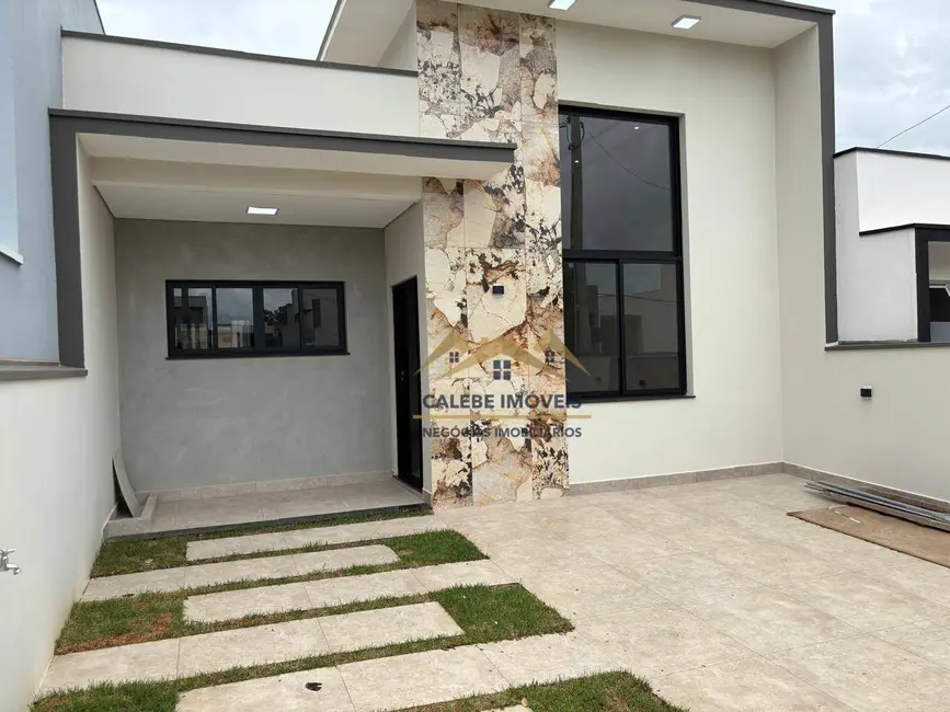 Foto 1 de Casa de Condomínio com 3 quartos à venda, 175m2 em Tatui - SP