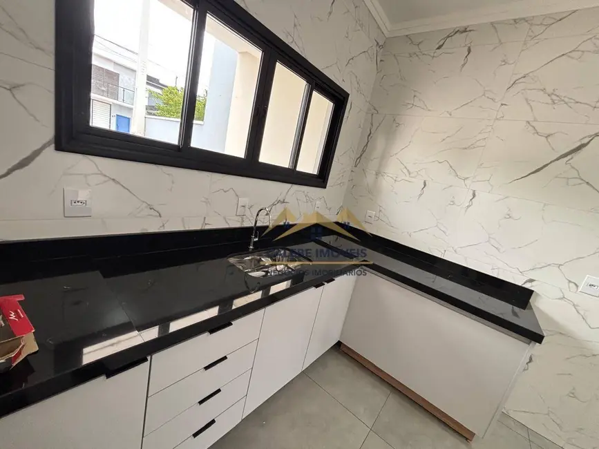 Foto 2 de Casa de Condomínio com 3 quartos à venda, 175m2 em Tatui - SP