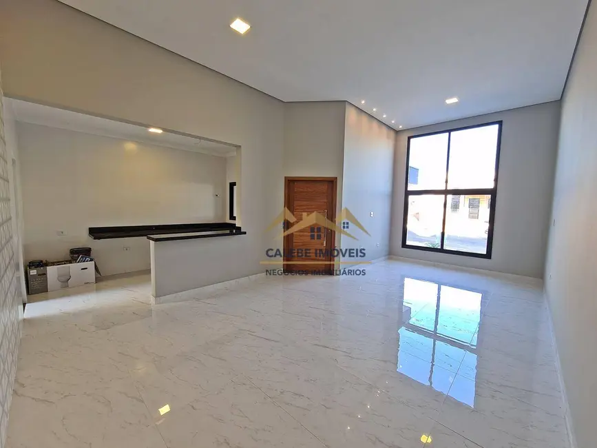 Casa de Condomínio com 2 quartos à venda, 175m2 em Tatui - SP - imagem 5 Foto 5 de Casa de Condomínio com 2 quartos à venda, 175m2 em Tatui - SP