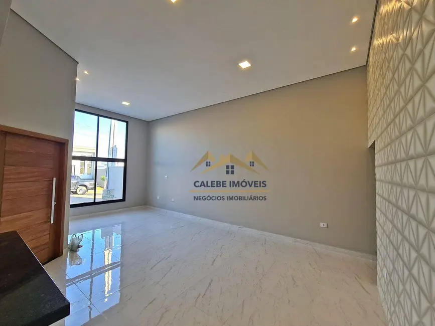 Casa de Condomínio com 2 quartos à venda, 175m2 em Tatui - SP - imagem 6 Foto 6 de Casa de Condomínio com 2 quartos à venda, 175m2 em Tatui - SP