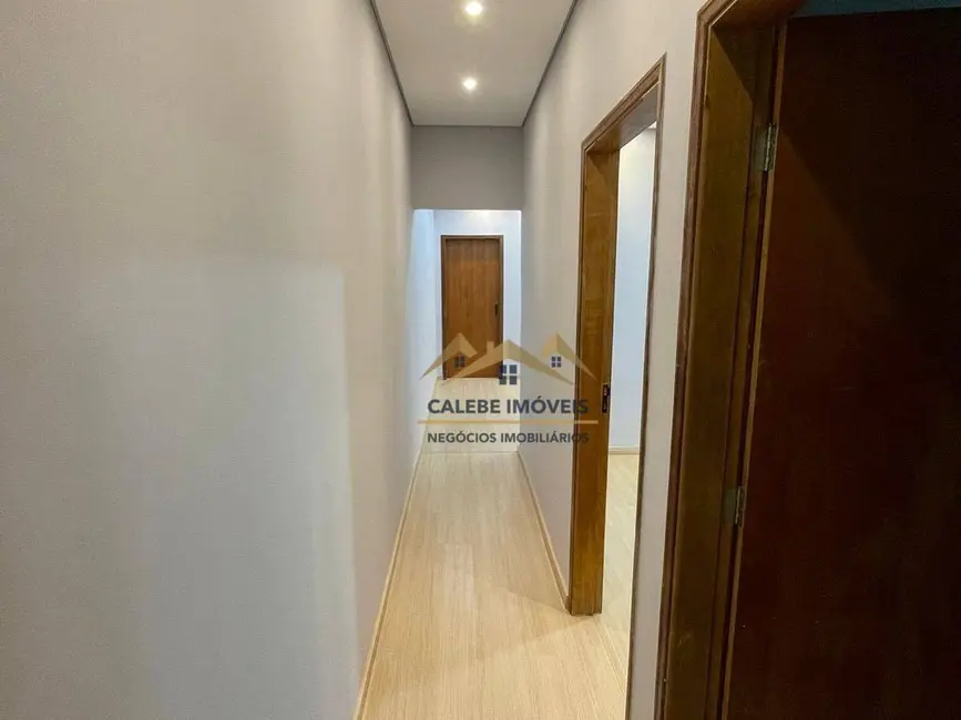 Foto 6 de Casa com 2 quartos à venda, 180m2 em Jardim Paulista, Tatui - SP