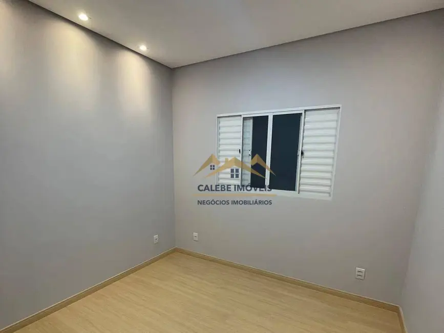Foto 7 de Casa com 2 quartos à venda, 180m2 em Jardim Paulista, Tatui - SP