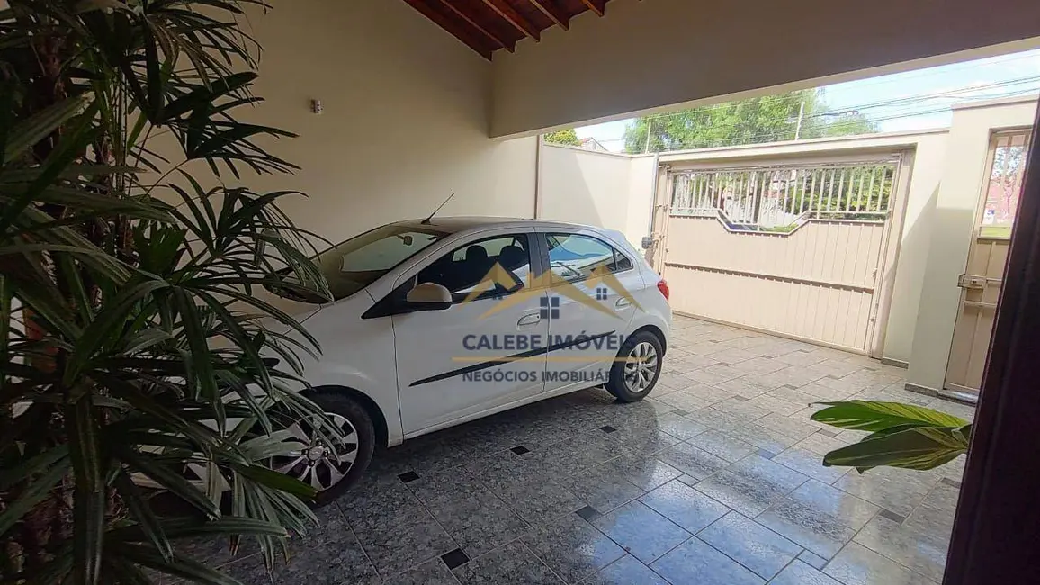 Foto 5 de Casa com 4 quartos à venda, 355m2 em Loteamento Modena, Tatui - SP