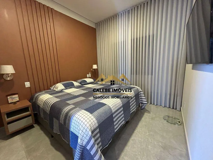 Foto 9 de Casa de Condomínio com 2 quartos à venda, 175m2 em Tatui - SP
