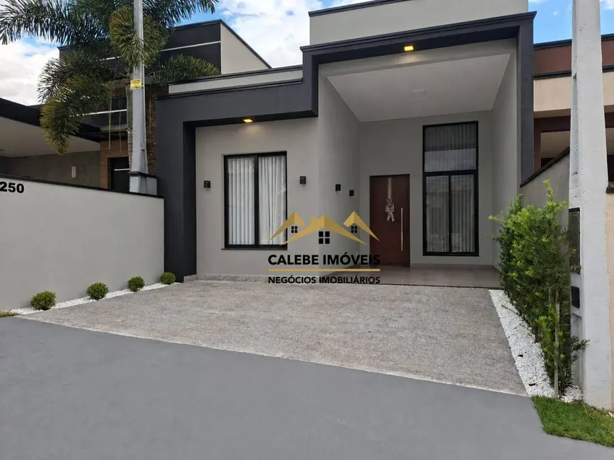 Foto 1 de Casa de Condomínio com 2 quartos à venda, 175m2 em Tatui - SP