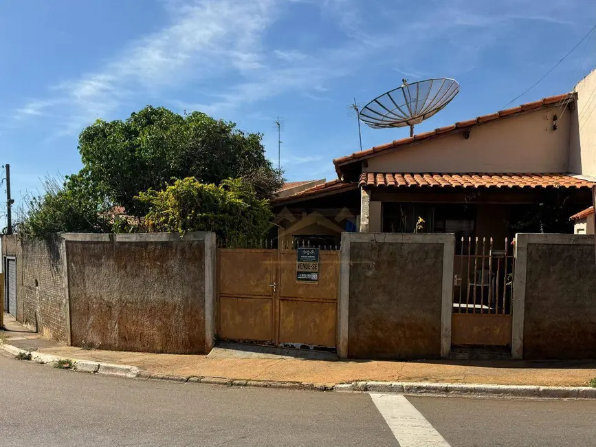 Casa com 3 quartos à venda, 220m2 em Jardim Rosa Garcia, Tatui - SP - imagem 1 Foto 1 de Casa com 3 quartos à venda, 220m2 em Jardim Rosa Garcia, Tatui - SP