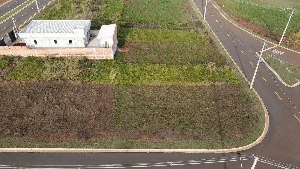 Foto 9 de Terreno / Lote à venda, 282m2 em Cesario Lange - SP