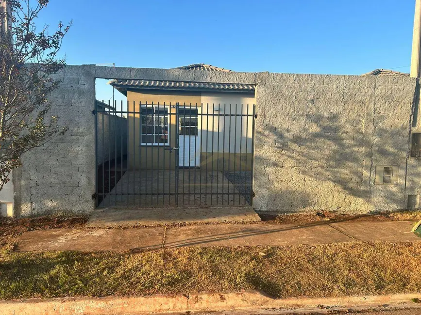 Foto 1 de Casa com 2 quartos à venda, 176m2 em Tatui - SP