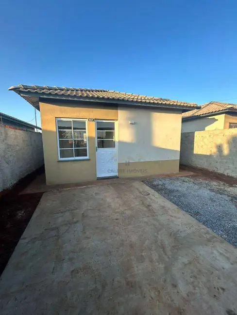 Foto 2 de Casa com 2 quartos à venda, 176m2 em Tatui - SP