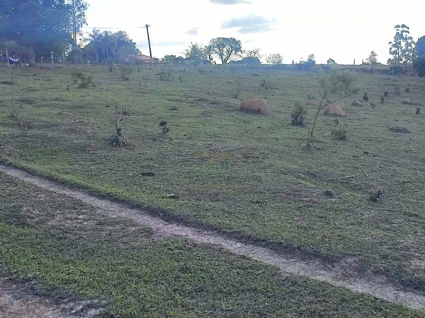 Foto 1 de Sítio / Rancho com 3 quartos à venda, 17000m2 em Itapetininga - SP