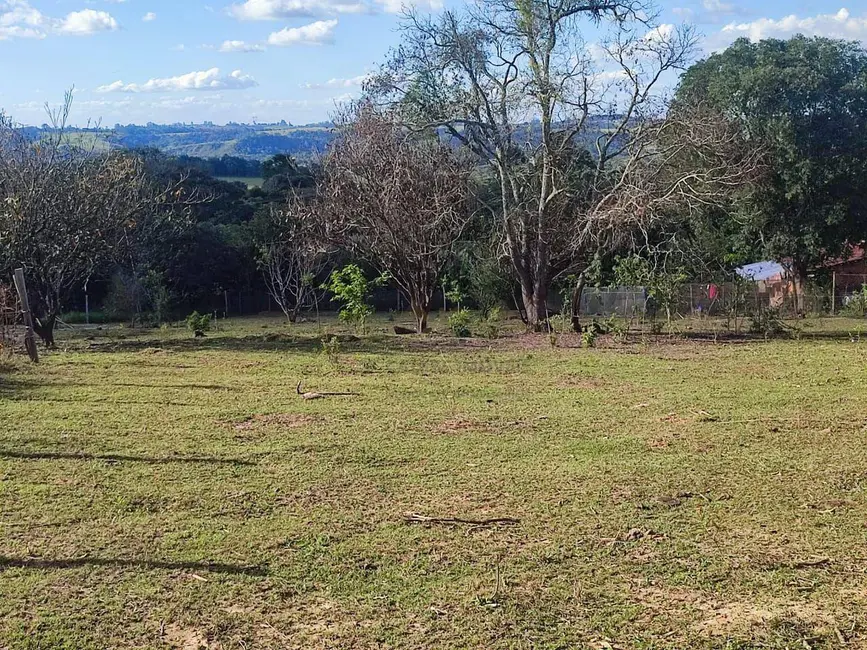 Sítio / Rancho com 3 quartos à venda, 17000m2 em Itapetininga - SP - imagem 4 Foto 4 de Sítio / Rancho com 3 quartos à venda, 17000m2 em Itapetininga - SP