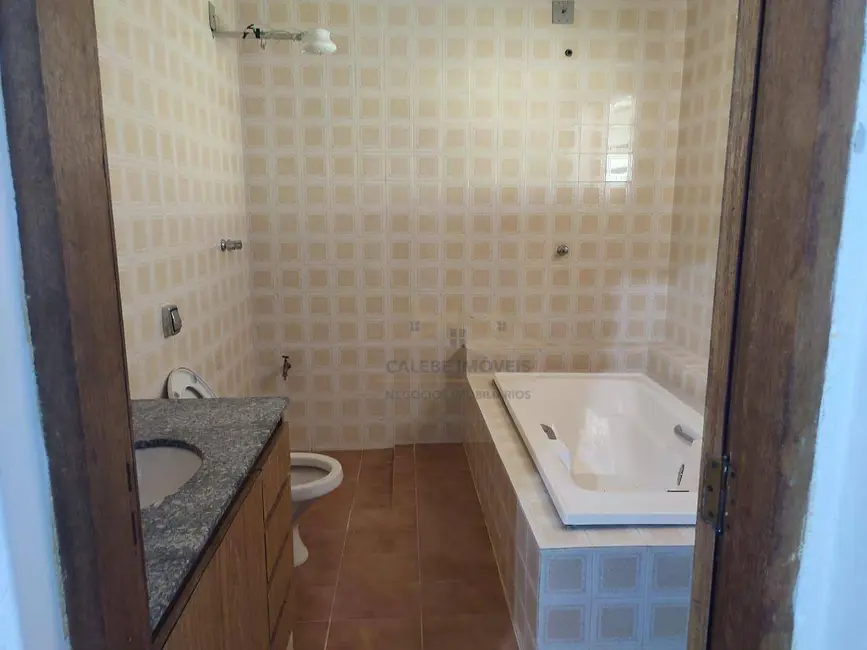 Sítio / Rancho com 3 quartos à venda, 17000m2 em Itapetininga - SP - imagem 9 Foto 9 de Sítio / Rancho com 3 quartos à venda, 17000m2 em Itapetininga - SP