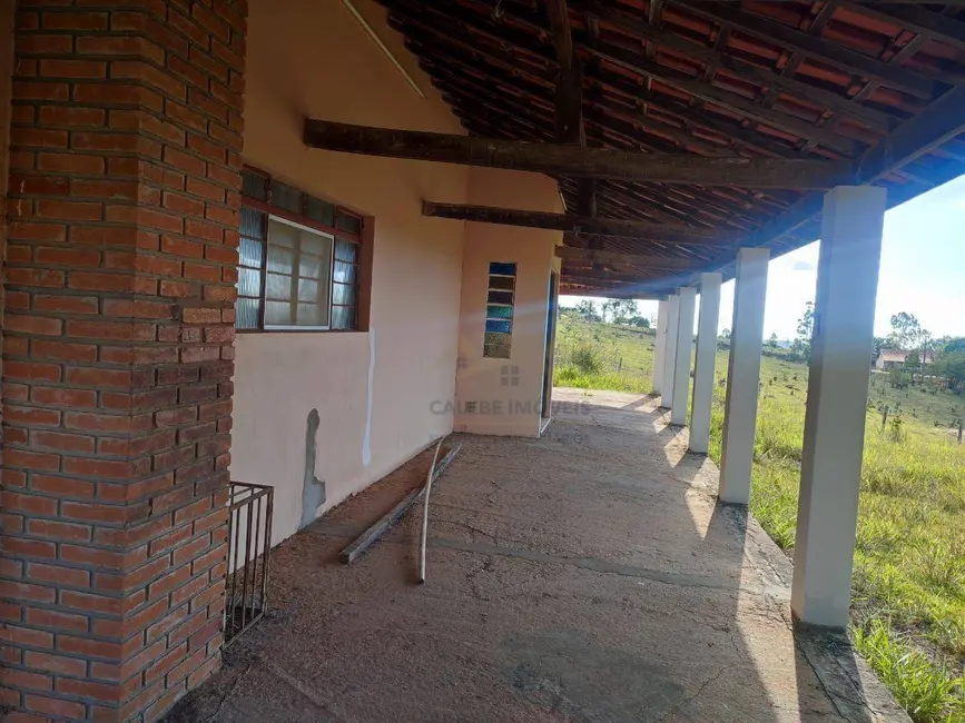 Sítio / Rancho com 3 quartos à venda, 17000m2 em Itapetininga - SP - imagem 7 Foto 7 de Sítio / Rancho com 3 quartos à venda, 17000m2 em Itapetininga - SP