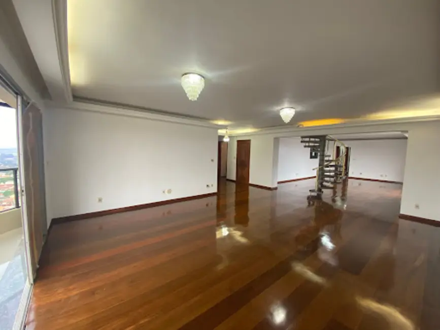 Foto 1 de Apartamento com 6 quartos à venda, 1000m2 em Centro, Tatui - SP