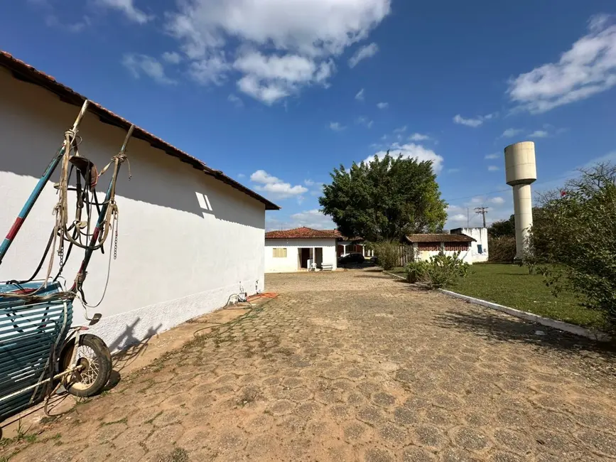 Foto 3 de Sítio / Rancho com 5 quartos à venda, 121000m2 em Tatui - SP