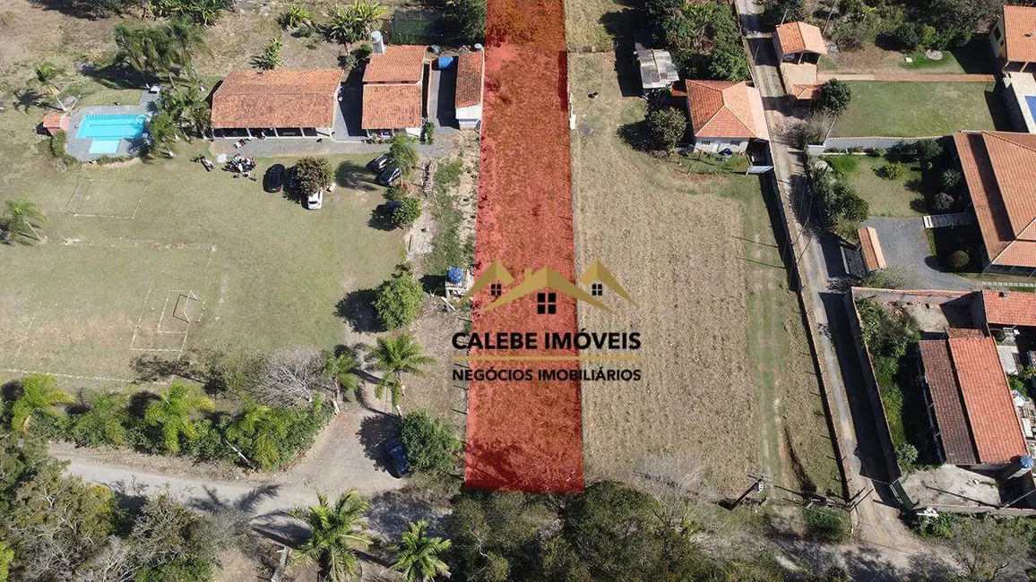 Foto 1 de Terreno / Lote à venda, 1000m2 em Cesario Lange - SP
