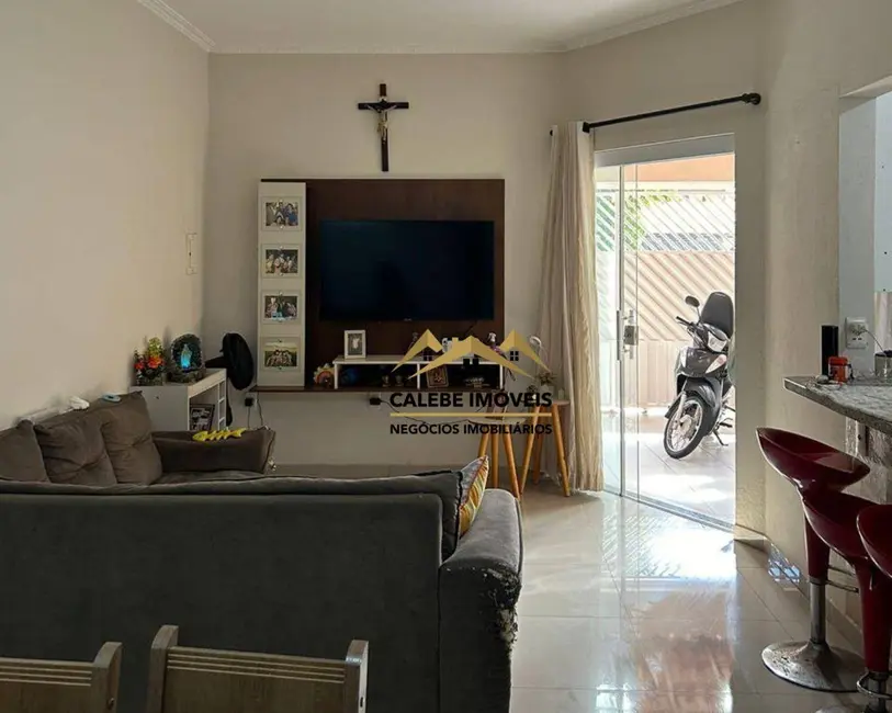 Foto 3 de Casa com 3 quartos à venda, 150m2 em Jardim Planalto, Tatui - SP
