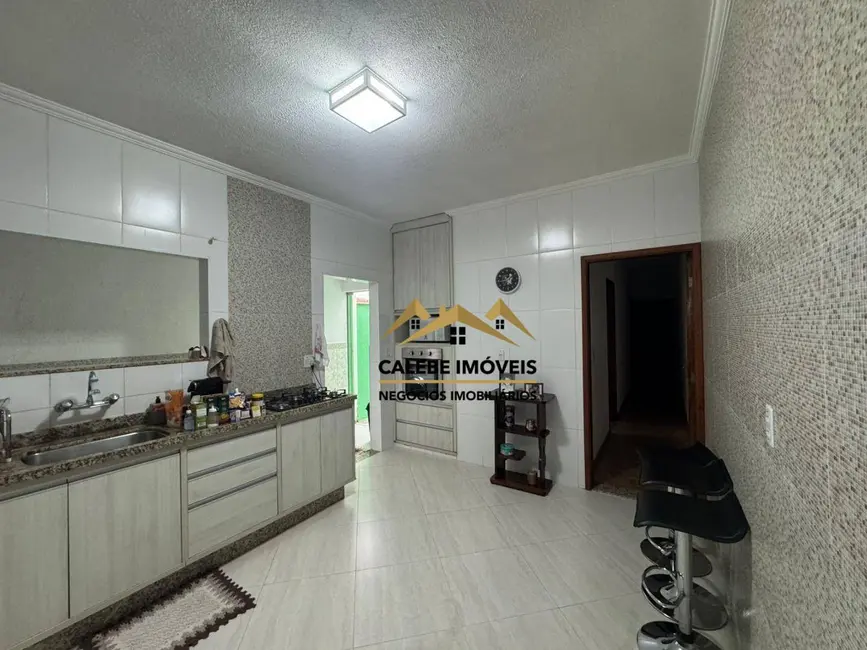 Foto 3 de Casa com 2 quartos à venda, 125m2 em Vila Doutor Laurindo, Tatui - SP