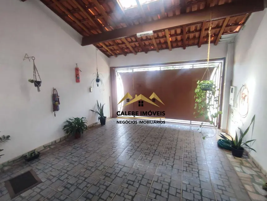 Foto 3 de Casa com 2 quartos à venda, 125m2 em Jardim Santa Rita de Cássia, Tatui - SP