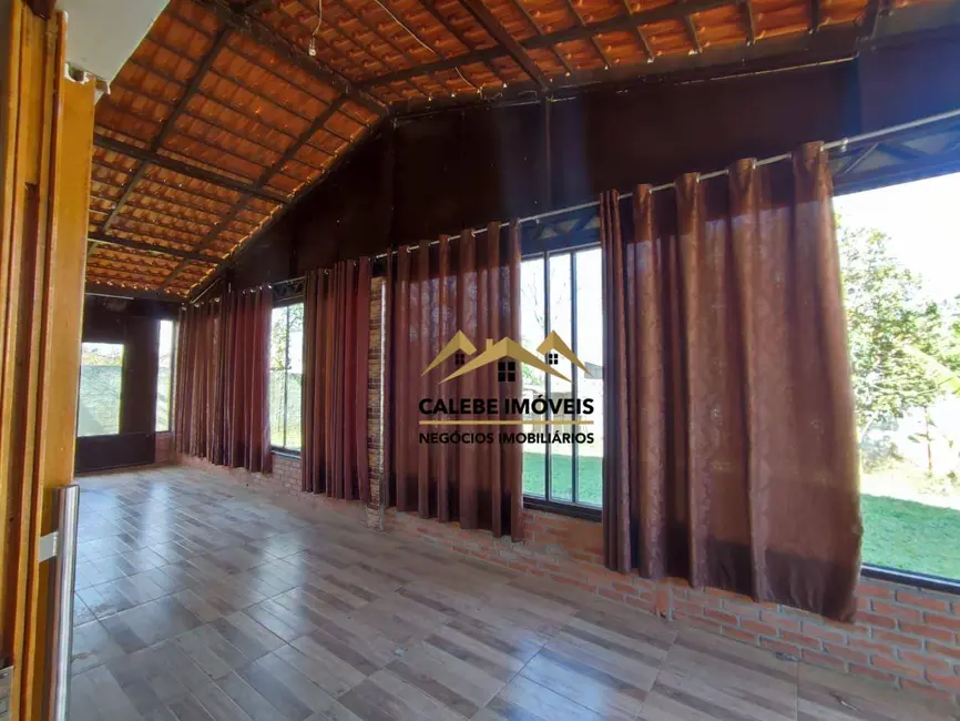 Foto 2 de Chácara com 4 quartos à venda, 1000m2 em Ipero - SP