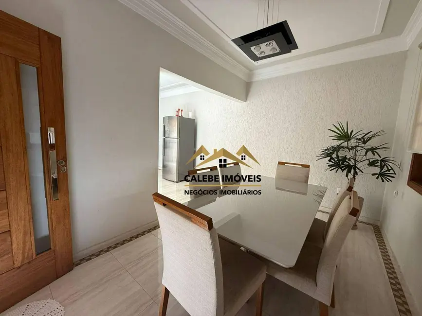 Foto 3 de Casa com 3 quartos à venda, 150m2 em Residencial Alvorada, Tatui - SP