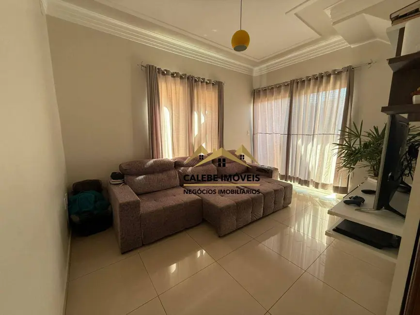 Foto 7 de Casa com 3 quartos à venda, 150m2 em Residencial Alvorada, Tatui - SP