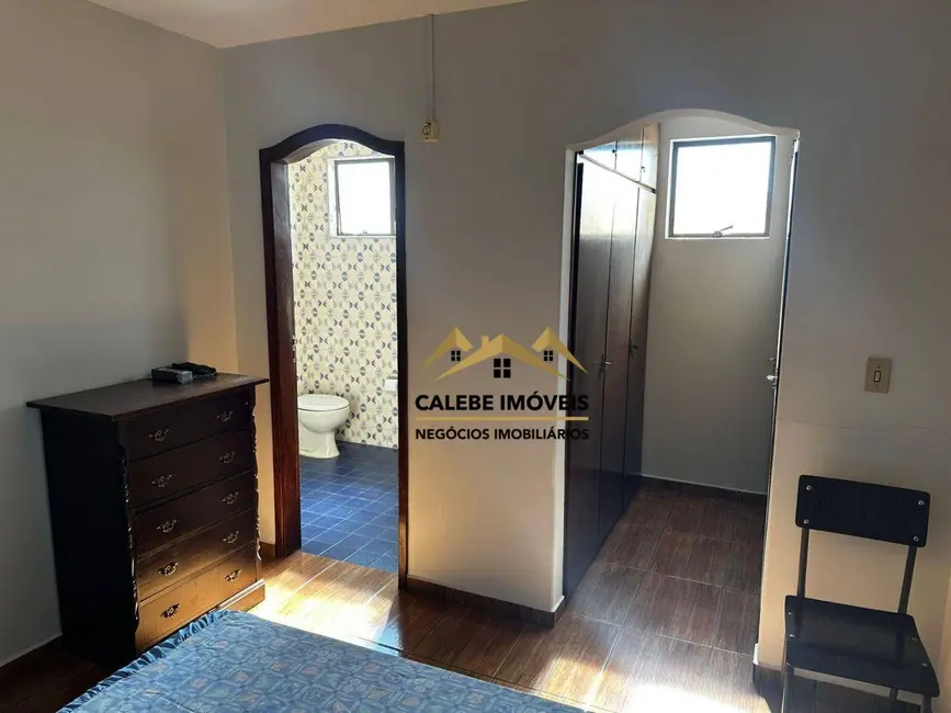 Sobrado com 3 quartos à venda, 158m2 em Centro, Tatui - SP - imagem 7 Foto 7 de Sobrado com 3 quartos à venda, 158m2 em Centro, Tatui - SP