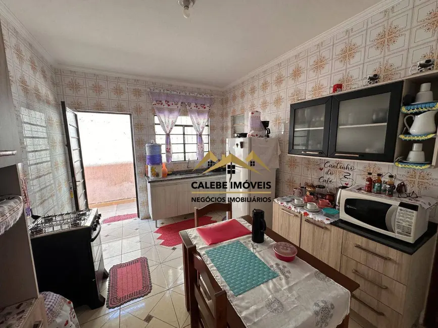 Foto 5 de Casa com 2 quartos à venda, 150m2 em Jardim Nossa Senhora de Fátima, Tatui - SP