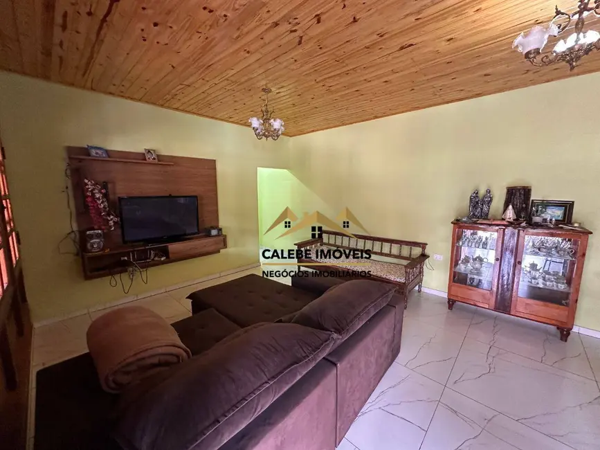 Foto 9 de Chácara com 3 quartos à venda, 1000m2 em Guarei - SP