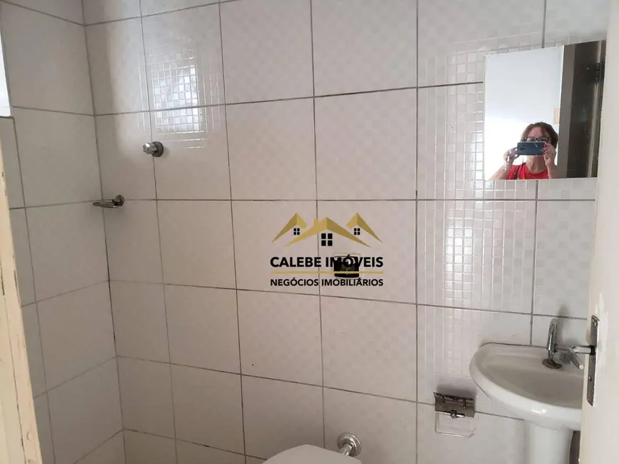 Foto 9 de Casa com 2 quartos à venda, 240m2 em Cecap, Tatui - SP