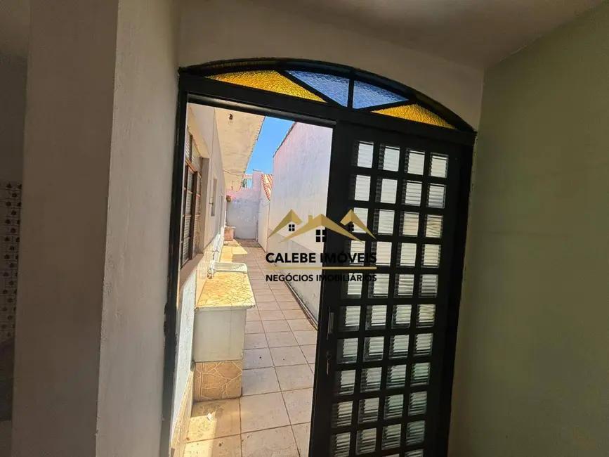 Casa com 3 quartos à venda, 125m2 em Vila Doutor Laurindo, Tatui - SP - imagem 6 Foto 6 de Casa com 3 quartos à venda, 125m2 em Vila Doutor Laurindo, Tatui - SP