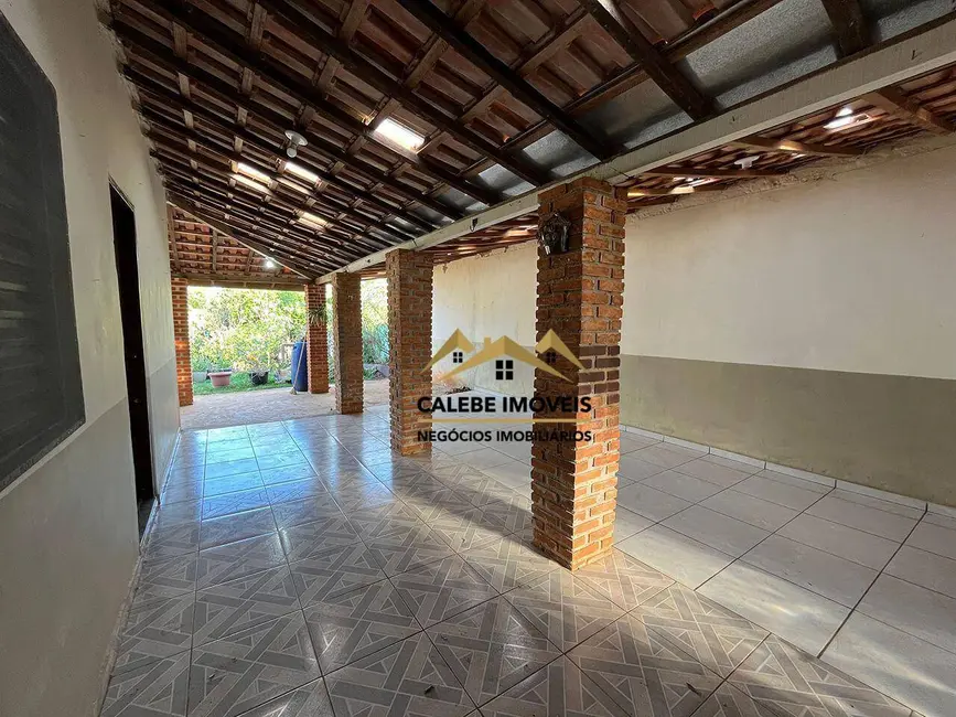 Foto 2 de Chácara com 2 quartos à venda, 500m2 em Quadra - SP