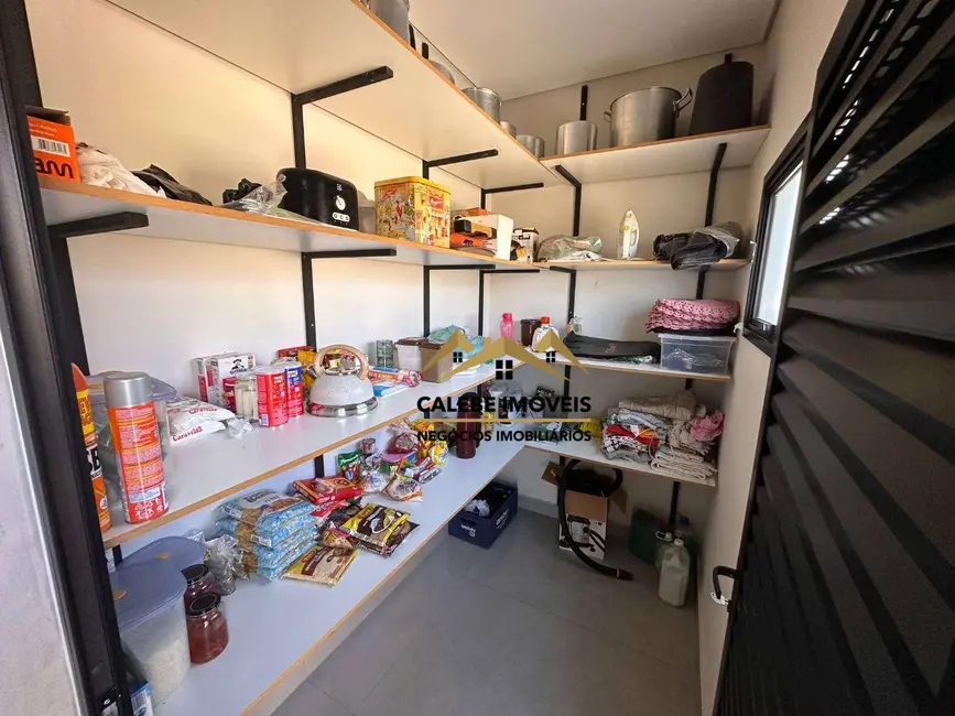 Foto 8 de Casa de Condomínio com 5 quartos à venda, 1000m2 em Cesario Lange - SP