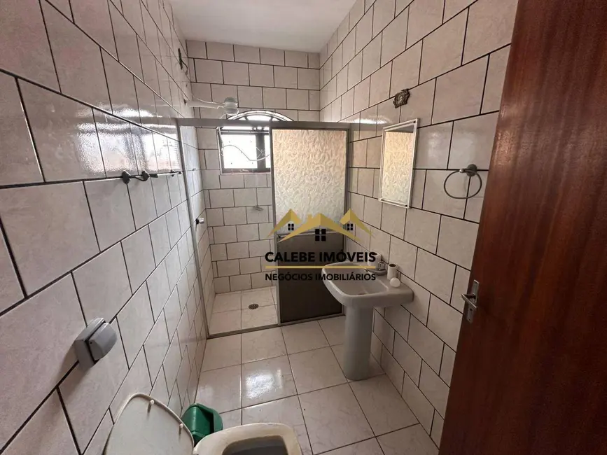 Sobrado com 3 quartos para alugar, 175m2 em Vila Doutor Laurindo, Tatui - SP - imagem 4 Foto 4 de Sobrado com 3 quartos para alugar, 175m2 em Vila Doutor Laurindo, Tatui - SP