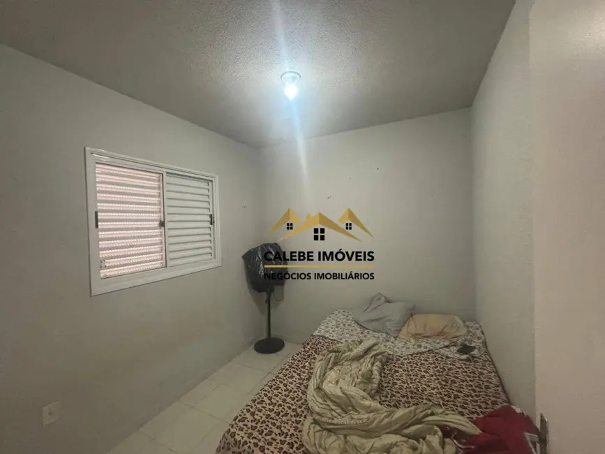 Foto 8 de Casa com 2 quartos à venda, 176m2 em Tatui - SP