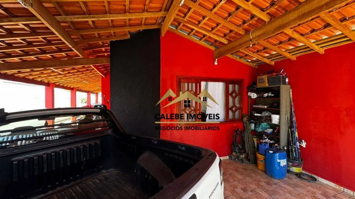 Foto 3 de Casa com 2 quartos à venda, 196m2 em Tatui - SP