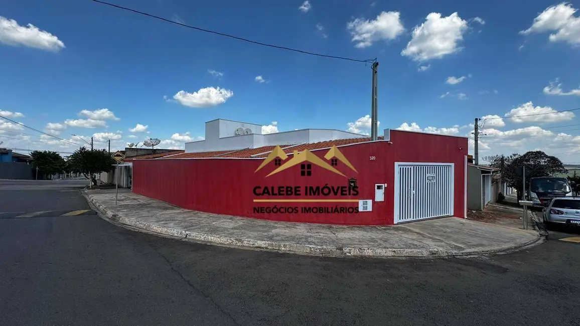 Foto 2 de Casa com 2 quartos à venda, 196m2 em Tatui - SP