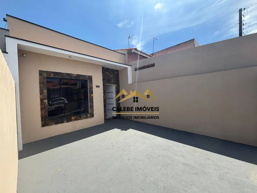 Foto 3 de Casa com 2 quartos à venda, 125m2 em Jardim Rosa Garcia, Tatui - SP