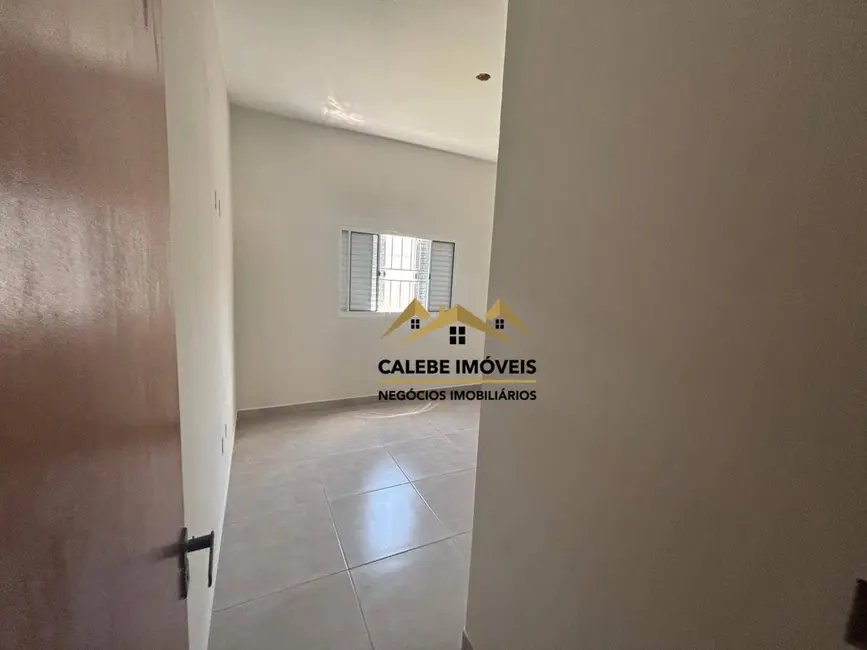 Foto 9 de Casa com 2 quartos à venda, 125m2 em Jardim Rosa Garcia, Tatui - SP