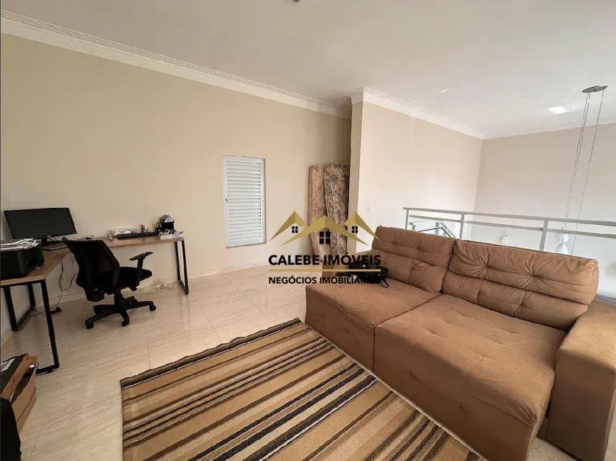 Foto 2 de Casa de Condomínio com 3 quartos à venda, 300m2 em Vila Monte Verde, Tatui - SP