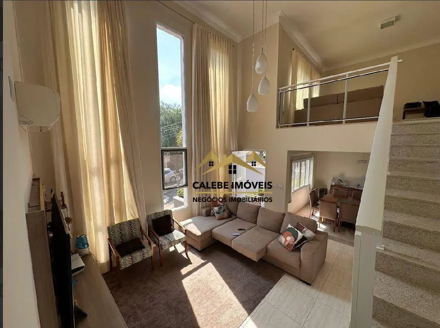 Foto 4 de Casa de Condomínio com 3 quartos à venda, 300m2 em Vila Monte Verde, Tatui - SP