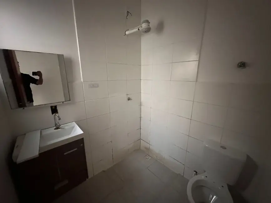 Casa com 2 quartos para alugar, 125m2 em Tatui - SP - imagem 4 Foto 4 de Casa com 2 quartos para alugar, 125m2 em Tatui - SP