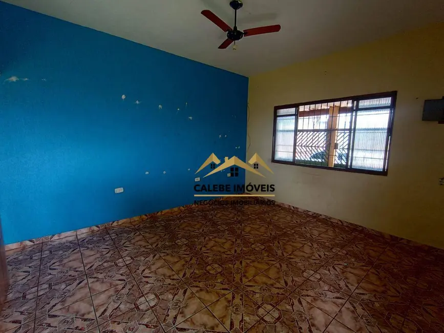 Casa com 4 quartos à venda, 250m2 em Jardim Santa Rita de Cássia, Tatui - SP - imagem 8 Foto 8 de Casa com 4 quartos à venda, 250m2 em Jardim Santa Rita de Cássia, Tatui - SP