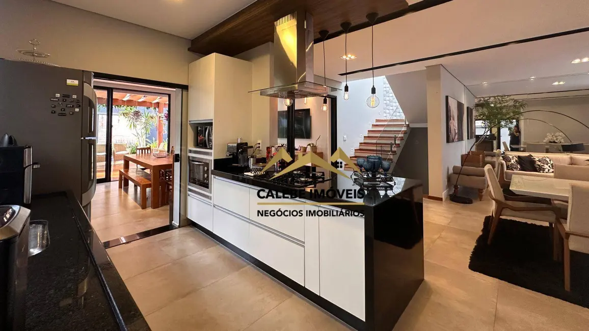 Foto 9 de Sobrado com 4 quartos à venda, 275m2 em Vila Monte Verde, Tatui - SP